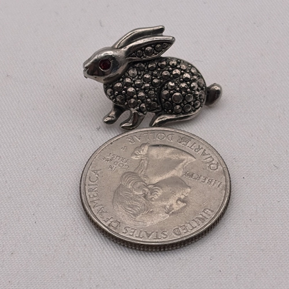 Bunny Rabbit Silver Tone Red Eye Lapel Hat Pin - Picture 2 of 3